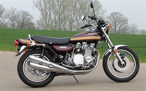 Kawasaki Z1 900 (1972 bis 1976) - Vorstoß in neue Dimensionen