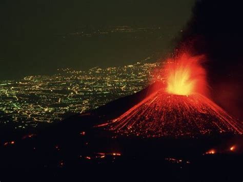 Mount Etna eruptions becoming more violent, and scientists are baffled ...