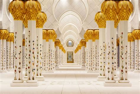 Inside the Grand Mosque, Abu Dhabi | Shah Nasir Travel