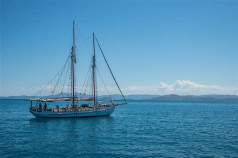 Paradise Found: Sailing Through Whitsunday Islands