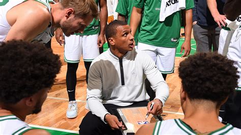 Boston interim coach Joe Mazzulla misses game with eye irritation | NBA.com