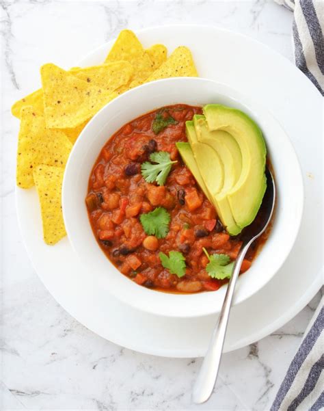 Vegetarian Chili - Fit Foodie Mommy