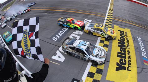 Blaney scores Talladega win to lock into Round of 8 | NASCAR