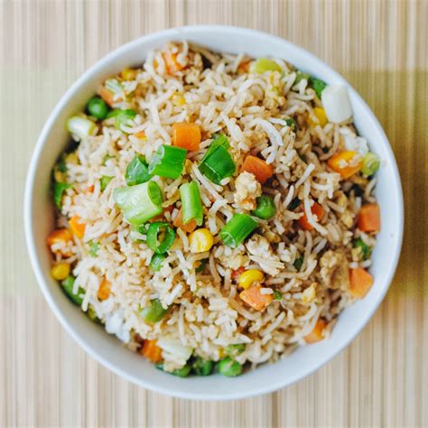 Quick and Easy: Chinese Egg Fried Rice with Veggies | The Law Student Diary