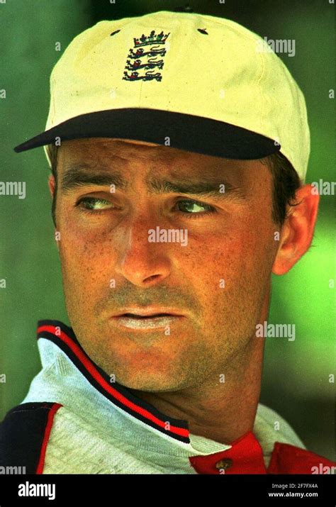 GRAHAM THORPE CRICKET PLAYER FOR ENGLAND JAN 1998 Stock Photo - Alamy