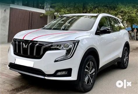 Mahindra XUV700: Almost-new SUV available for sale