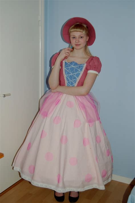 A Most Peculiar Mademoiselle: New Disney Costume - Bo Peep