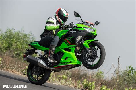 Kawasaki Ninja 400 Review: The Connoisseur - Motoring World