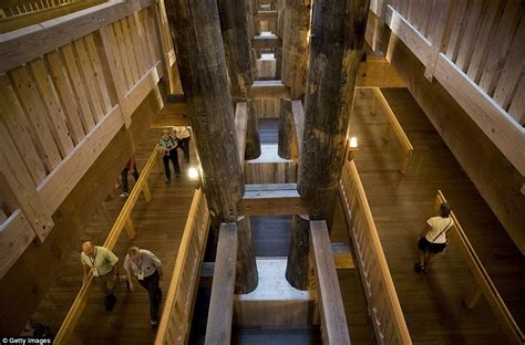 Life-Sized Noah’s Ark at Theme Park in Kentucky | Amusing Planet