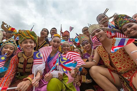 Malaysia Is A Multicultural Country - These three and other races in ...