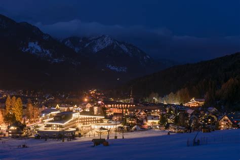 kranjska-gora-ski-resort-night - TRAVELSLOVENIA.ORG – All You Need To ...