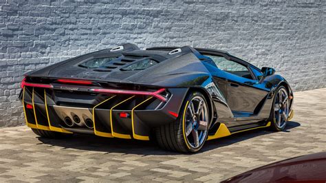 Lamborghini Centenario Roadster Rear Wallpaper - HD Car Wallpapers #7961