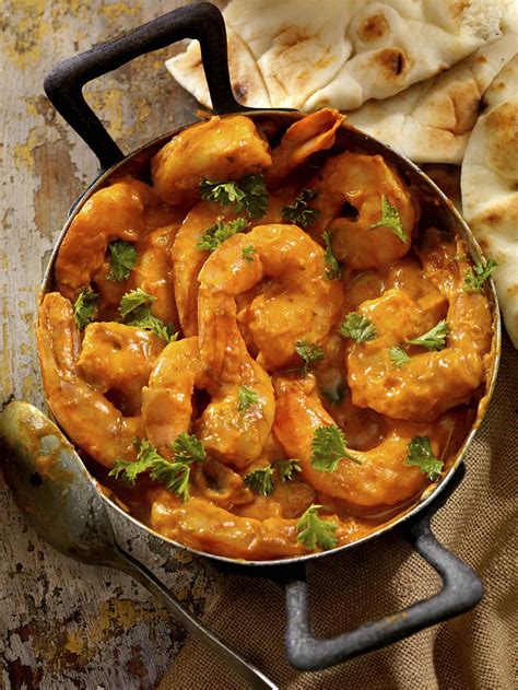 Make Mouthwatering Malai Prawn, a Dreamy and Creamy Prawn Curry | Receita