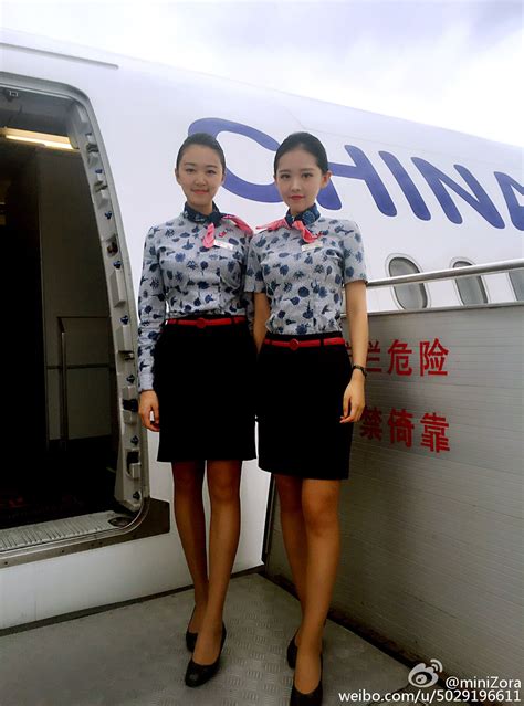 China Eastern Airlines cabin crew Airline Cabin Crew, Airline Uniforms ...