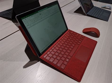 Hands on with the Microsoft Surface Pro 7: Ice Lake looks promising ...