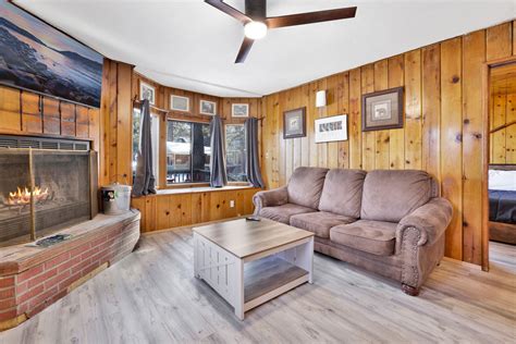 Experience Our Lovely 0107 Lonepine Rental | Big Bear Lake Cabin Rental