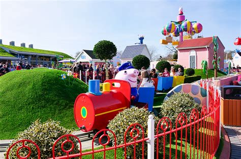 Hasbro announces Peppa Pig theme park opening in Florida