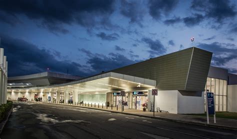 Aeropuerto de Oaxaca by PLASTIK Arquitectos - Architizer