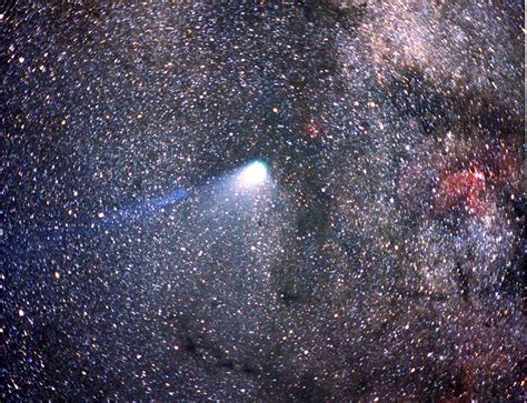 Halley’s Comet | Astronomy, Facts & History | Britannica