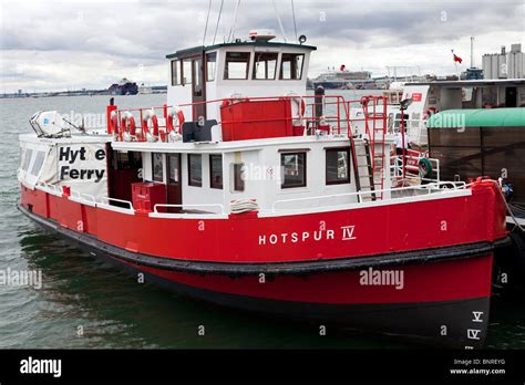 Hythe Ferry, , Hythe Pier, Southampton, England, UK Stock Photo - Alamy