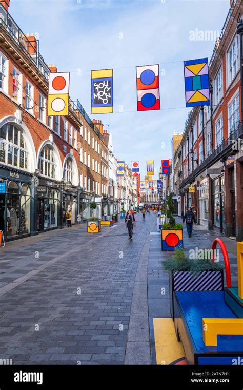 South Molton Street in London Stock Photo - Alamy