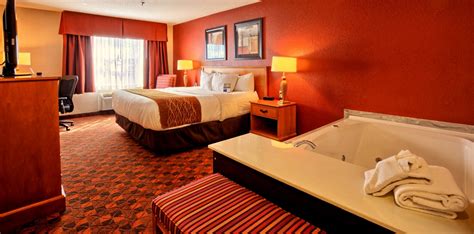 Rooms and Accommodations | Comfort Inn