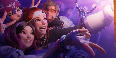 New Overwatch 2 K-Pop Skins Revealed in LE SSERAFIM's Music Video