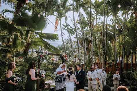 Hale Koa Estate Wedding in Oahu, Hawaii