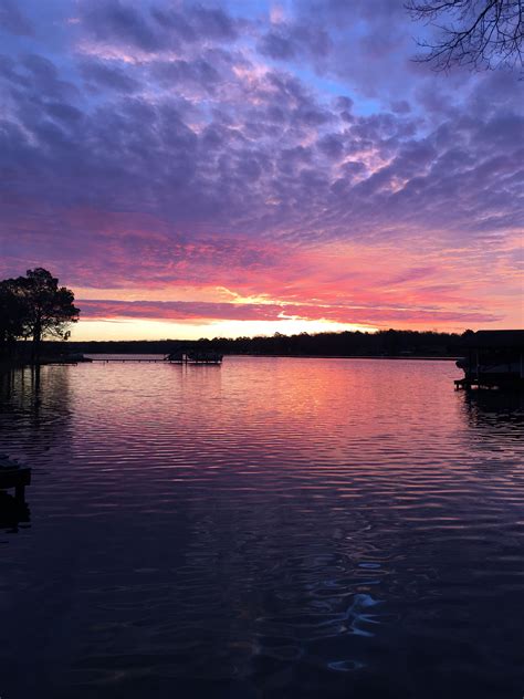 Sunrise over Cedar Creek Lake in Texas | Cedar creek lake, Texas lakes ...