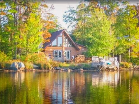 Top 15 Pocono Lake House Rentals (With Availability)