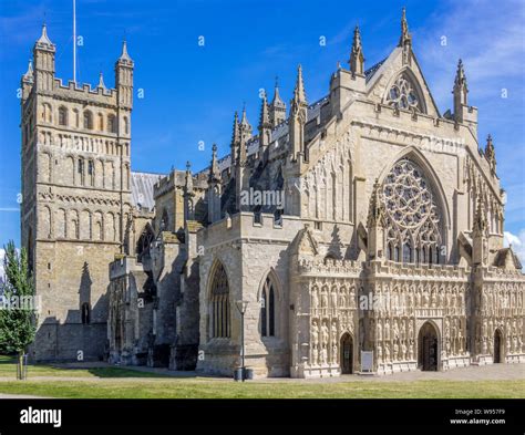 Exeter Cathedral and Cathedral Green, Exeter, UK Stock Photo - Alamy