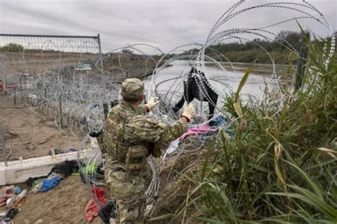 Texas Gov. Takes ‘Full Control’ of Eagle Pass Park After Border Choas | NTD