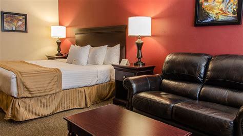 Spacious Rooms and Unmatched Hospitality in Fremont | Harrington Inn