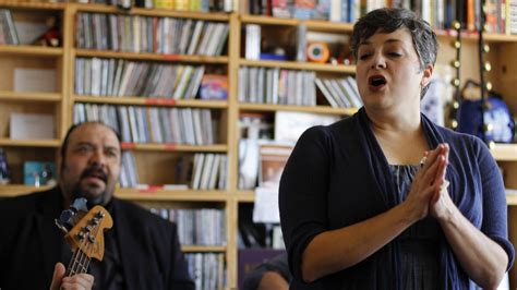 Kelly Hogan: Tiny Desk Concert : NPR