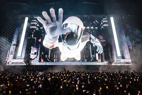 Relive 15 Photogenic Moments That Captivated Ultra Music Festival 2023 ...