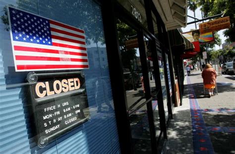 Stores Closed on Thanksgiving Day Grows [List]