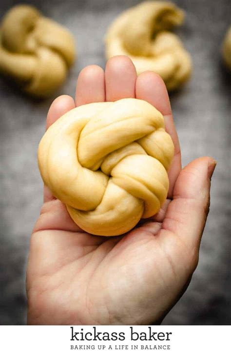 Challah Rolls Recipe - Kickass Baker