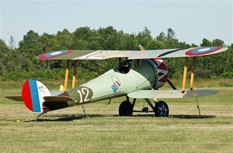 Nieuport 28 -- Plastic Model Airplane Kit -- 1/72 Scale -- #04189 ...