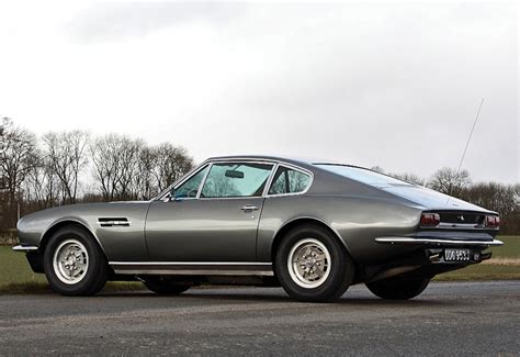 Top car ratings: 1970 Aston Martin DBS V8