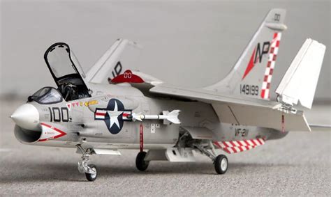 1:48 Monogram F8J Crusader | iModeler