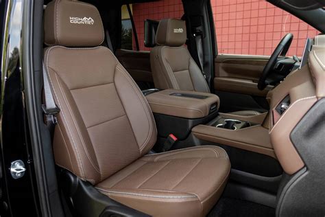 3 Things We Love About the 2021 Chevrolet Tahoe High Country’s Interior ...