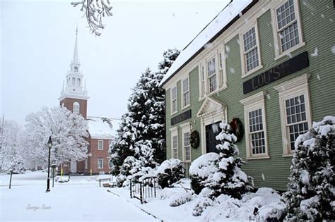 15 Prettiest Winter Villages in New England - New England Today