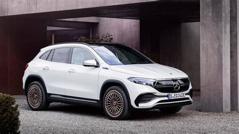 Mercedes-Benz EQA electric SUV, with 426km driving range, unveiled