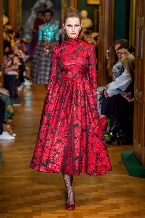 7 Top Trends from the London Fall 2019 Runways | Idées de mode, Fashion ...