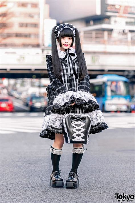 gothic lolita – Tokyo Fashion