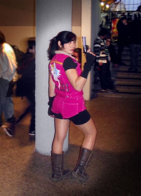 Claire Redfield Cosplay - RE 2 by LeonStefantKennedy on DeviantArt