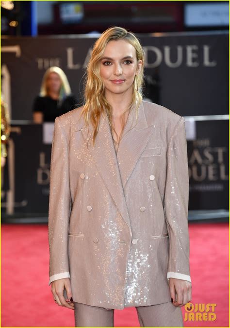 Jodie Comer Wears Shimmering Suit to 'The Last Duel' Premiere in London ...