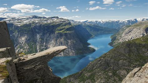 Trolltunga Wallpapers - Wallpaper Cave