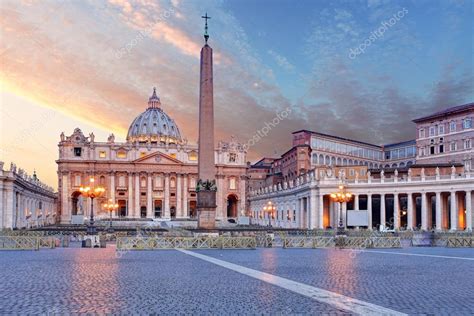 Vatican, Rome, St. Peter's Basilica — Stock Photo © TTstudio #48760351