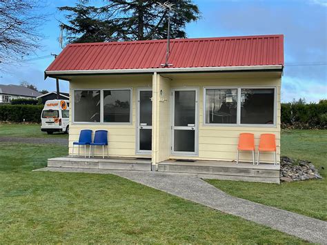 Cabins | Cambridge Top 10 Holiday Park | New Zealand